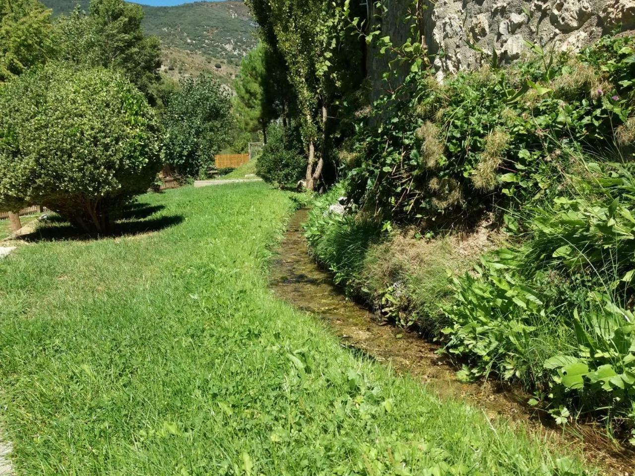 Casa Rural Moli De Fornols Hotel Bagian luar foto