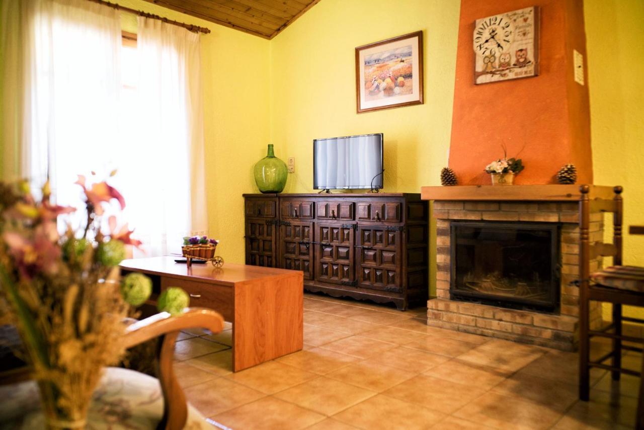 Casa Rural Moli De Fornols Hotel Bagian luar foto